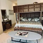Night Pearl Apartment Trogir